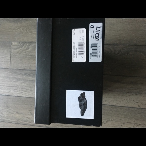 Versace slides - Picture 2 of 6